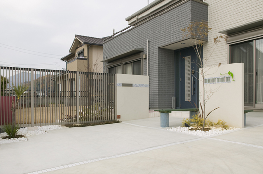 �L����ЕЎR�u���b�N �l