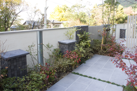 ������Ѓ^�P�E�`�@GARDEN GALLERY�@���ŕl�X �l