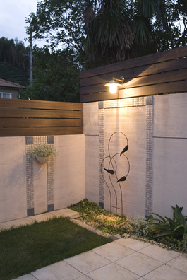 ������ЃR���t�H�[�g�K�[�f���E�U�E�V�[�Y���l�� �l