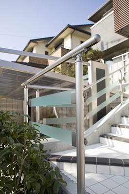 �L����ЏZ�F�z�[���[ �l