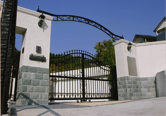 �L�����VAR-LIANT �l