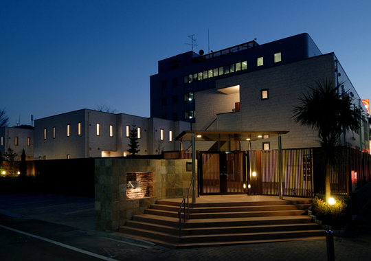 ������ЃT�����[�r���h �l