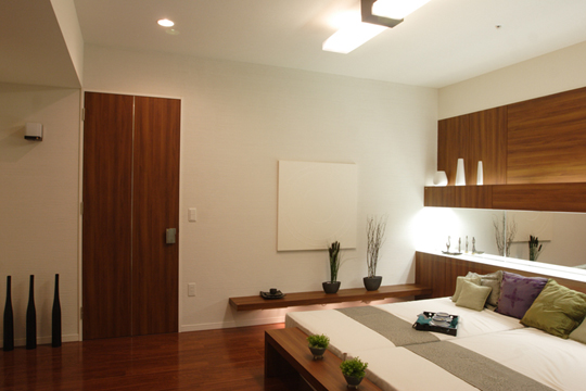 ������ЃV�[�E�G�X�E�s�[ �l