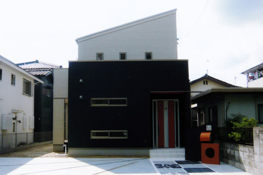 ������А������X�@�O���c�Ə� �l