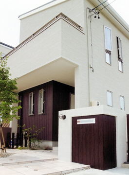 (��)�R���t�H�[�g�K�[�f���|��c�Ə� �l