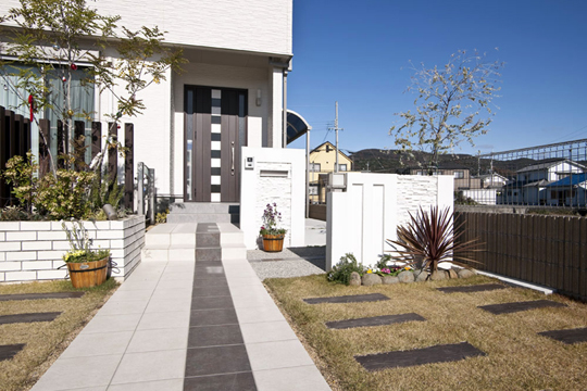 �G�N�X�e�[�W �l