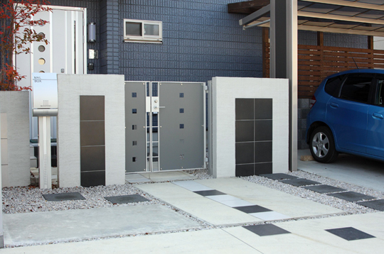 (�L)�G���G�X�E�G���^�[�v���C�Y �l