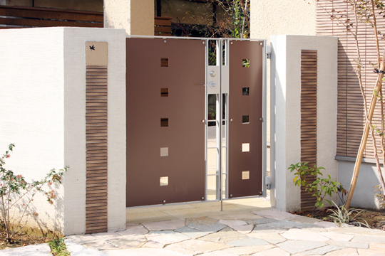 (�L)�G���G�X�E�G���^�[�v���C�Y �l