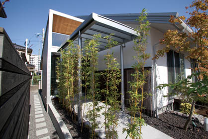 山佐産業株式会社 様