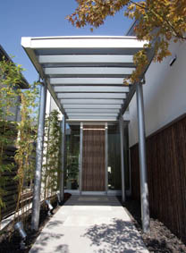 山佐産業株式会社 様