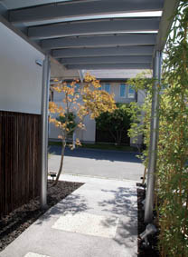 山佐産業株式会社 様