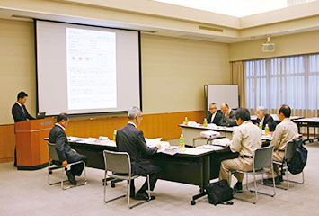 全国審査会風景